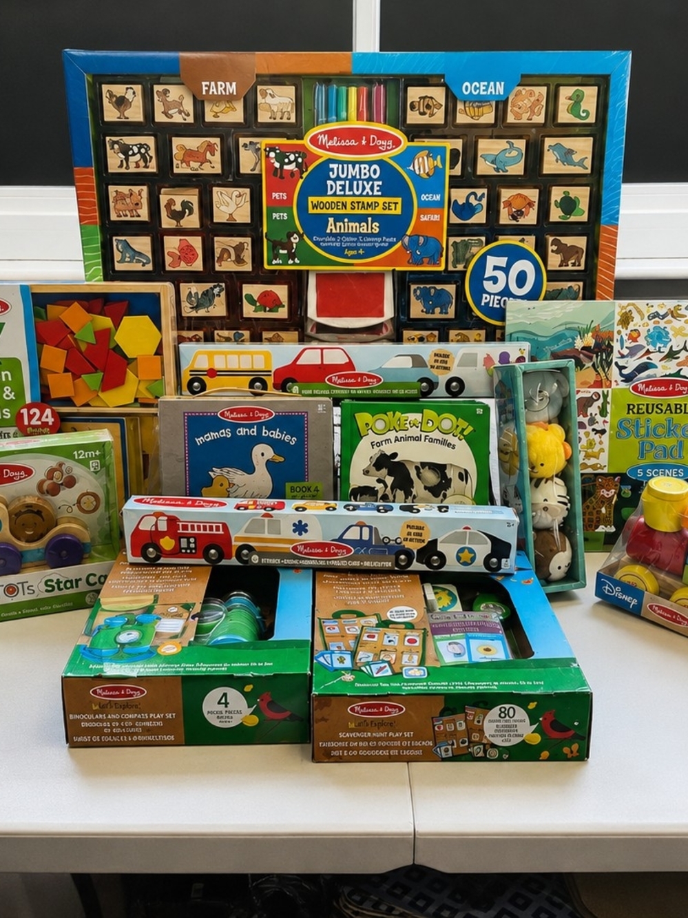Melissa & Doug Jumbo Deluxe Wooden Stamp Set with Multicolored Animal Stamps